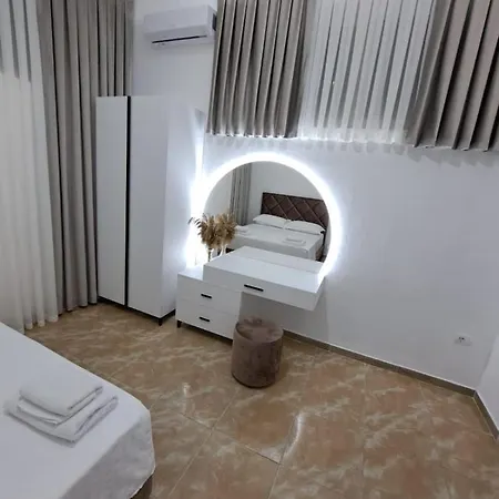 Pushimi Regis Casa de Férias Velipojë