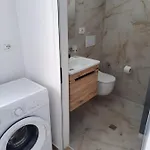 Pushimi Regis * Velipojë