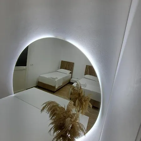 Casa de Férias Pushimi Regis Velipojë
