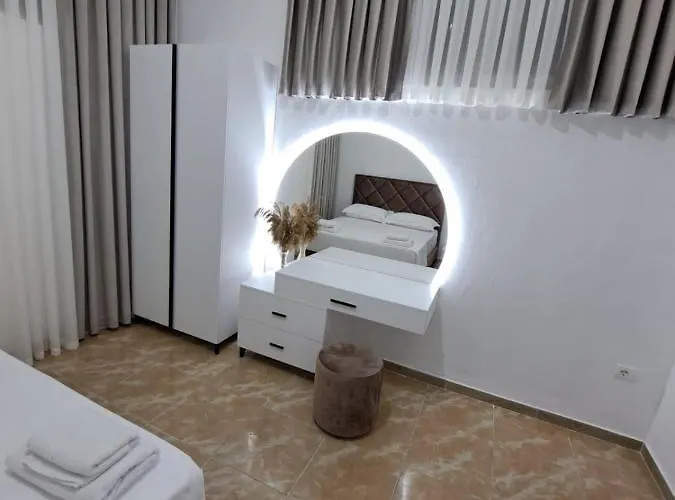 Pushimi Regis Holiday home Velipoje